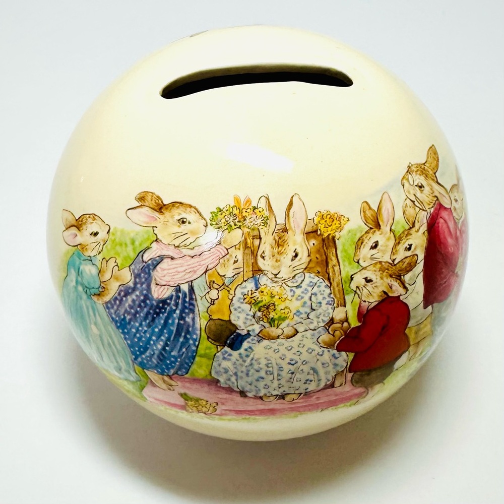 Royal Doulton Bunnykin Design 1988 mk Ceramic Moneyball Easter Spring Coin Bank